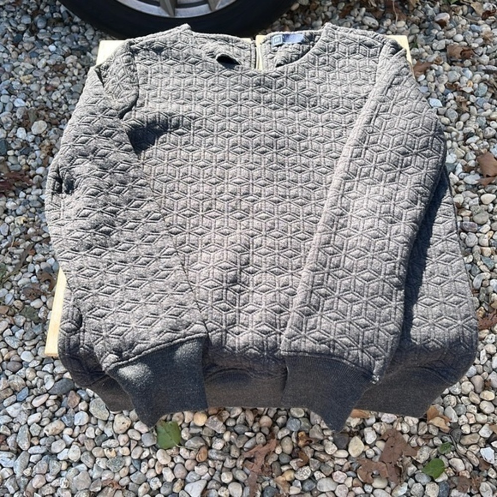 GAP Geometric Zip Back Sweater